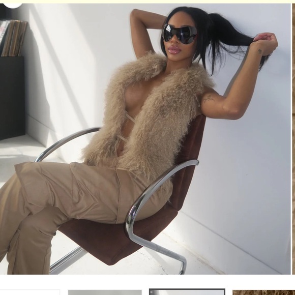 MONGOLIAN FUR HALTER TOP - Picture 2 of 2